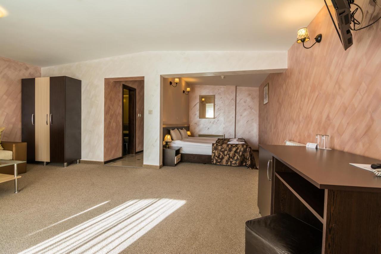 Hotel Royal Μπόροβετς Εξωτερικό φωτογραφία